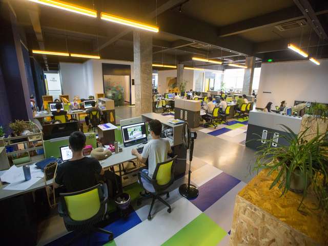 山东酒庄橡木桶酒柜